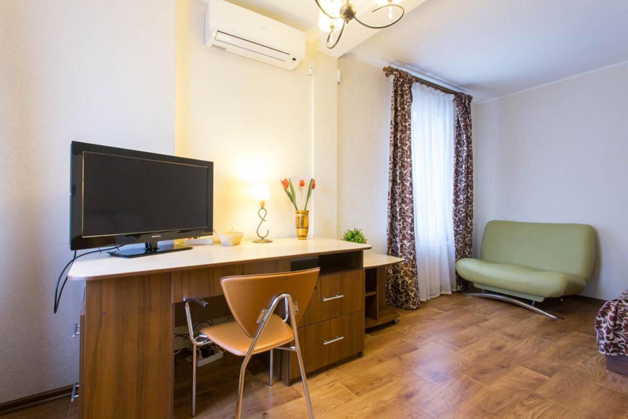 Excellent Studio Apartment In The Center - Kravtsova Lane 13B Kharkiv Exterior photo