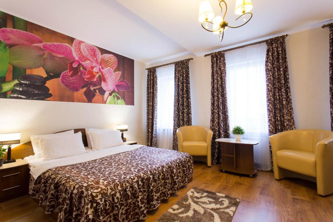 Excellent Studio Apartment In The Center - Kravtsova Lane 13B Kharkiv Exterior photo