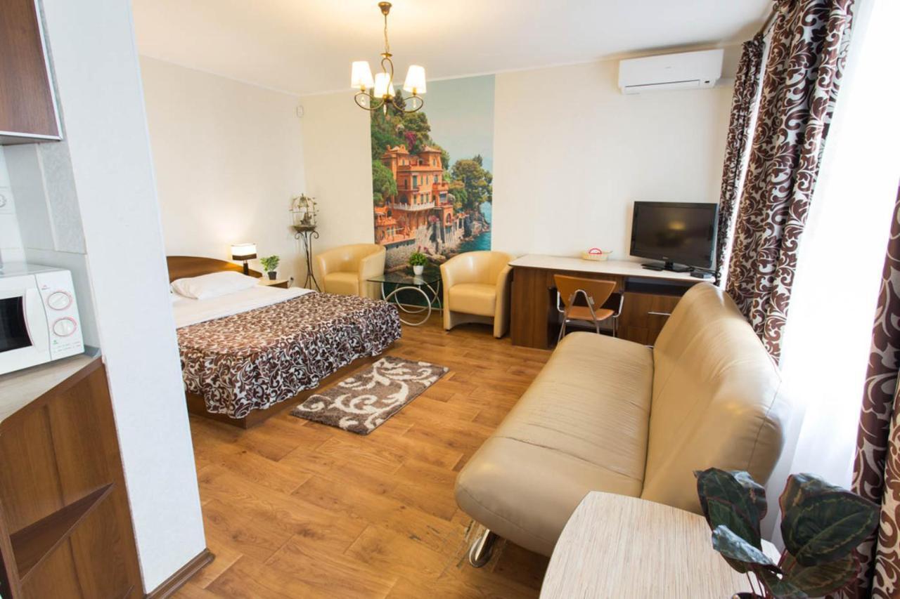 Excellent Studio Apartment In The Center - Kravtsova Lane 13B Kharkiv Exterior photo