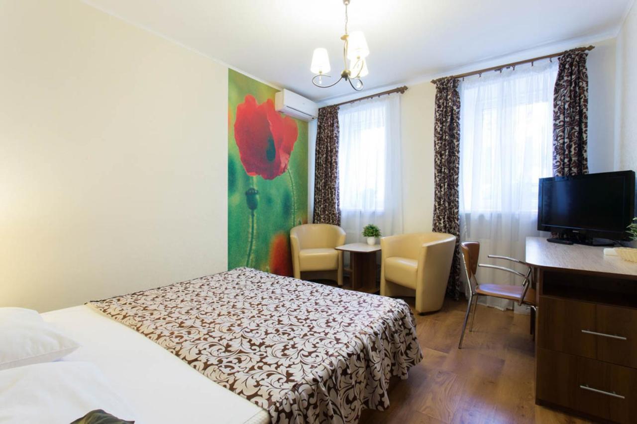 Excellent Studio Apartment In The Center - Kravtsova Lane 13B Kharkiv Exterior photo